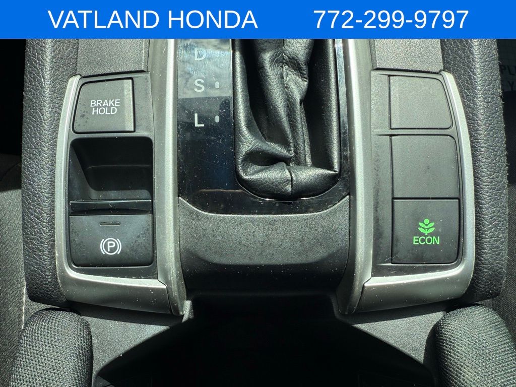 2019 Honda Civic LX photo 22