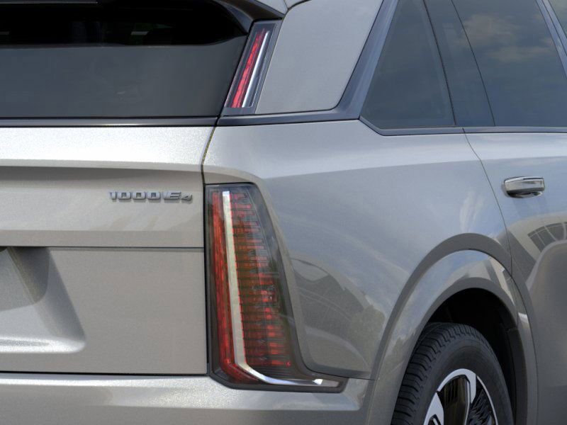 2025 Cadillac Escalade IQ Sport photo 11