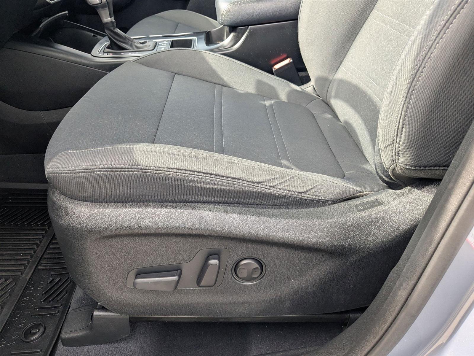2020 Kia Sorento S V6 photo 16