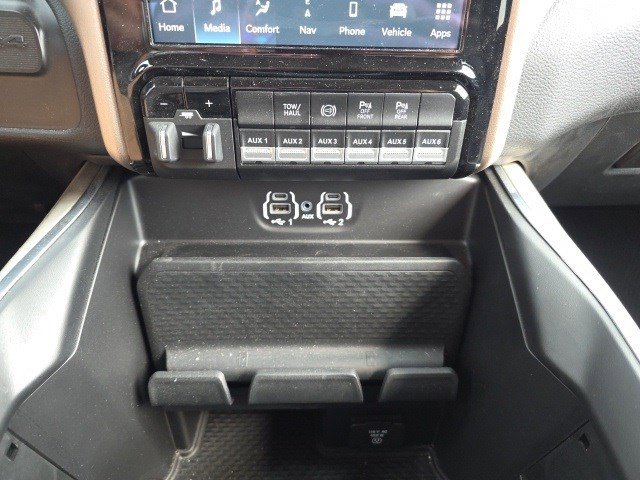 2022 Ram 2500 Laramie photo 24