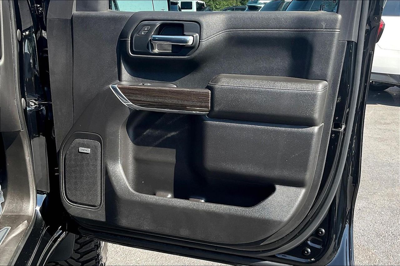 2021 Chevrolet Silverado 1500 LT Trail Boss photo 24