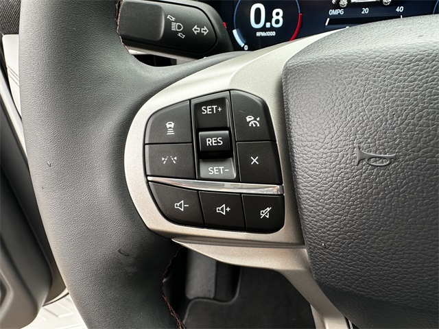 2025 Ford Explorer photo 22