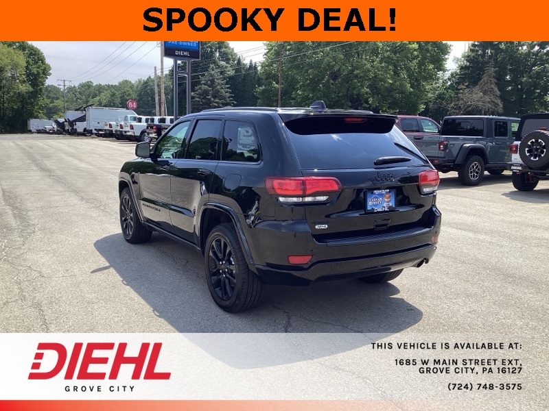 2022 Jeep Cherokee Laredo X photo 3