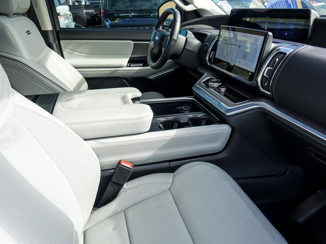 2025 FORD EXPEDITION - Image 75