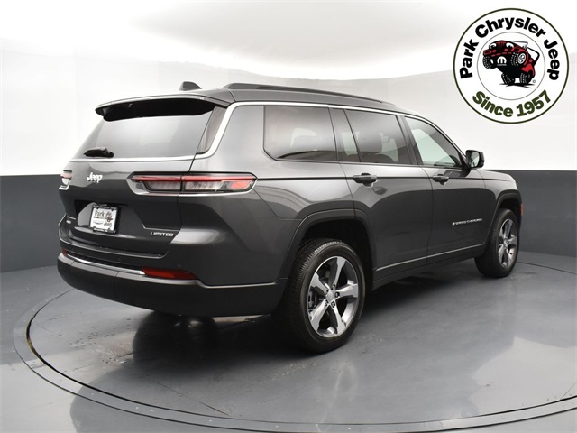 2025 Jeep Grand Cherokee Limited photo 5