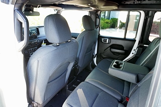 Certified Used 2024 White Jeep Sport S 4xe image 17