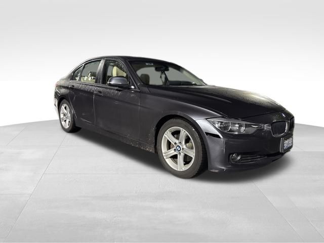 2013 BMW 3 Series 320i