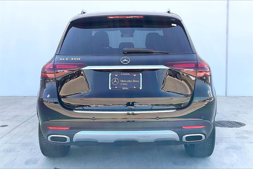 2025 Mercedes Benz GLE 350 4MATIC photo 3