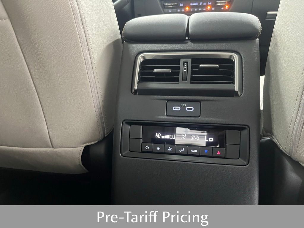 2025 Mazda CX-90 3.3 Turbo Preferred photo 26