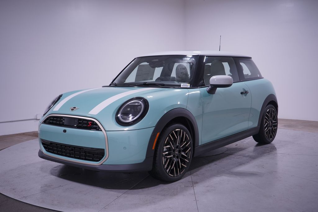2026 MINI Hardtop 2 Door S's photo