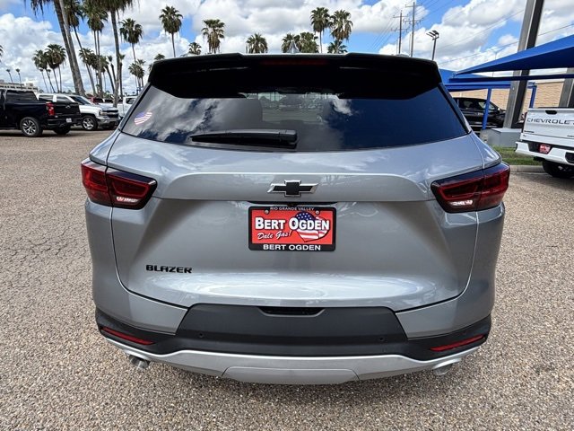 2025 Chevrolet Blazer 2LT photo 6
