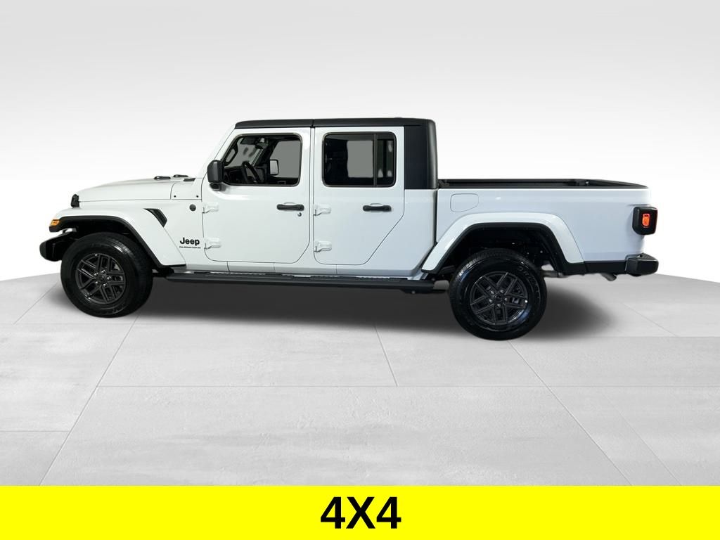 2024 Jeep Gladiator Sport S photo 3