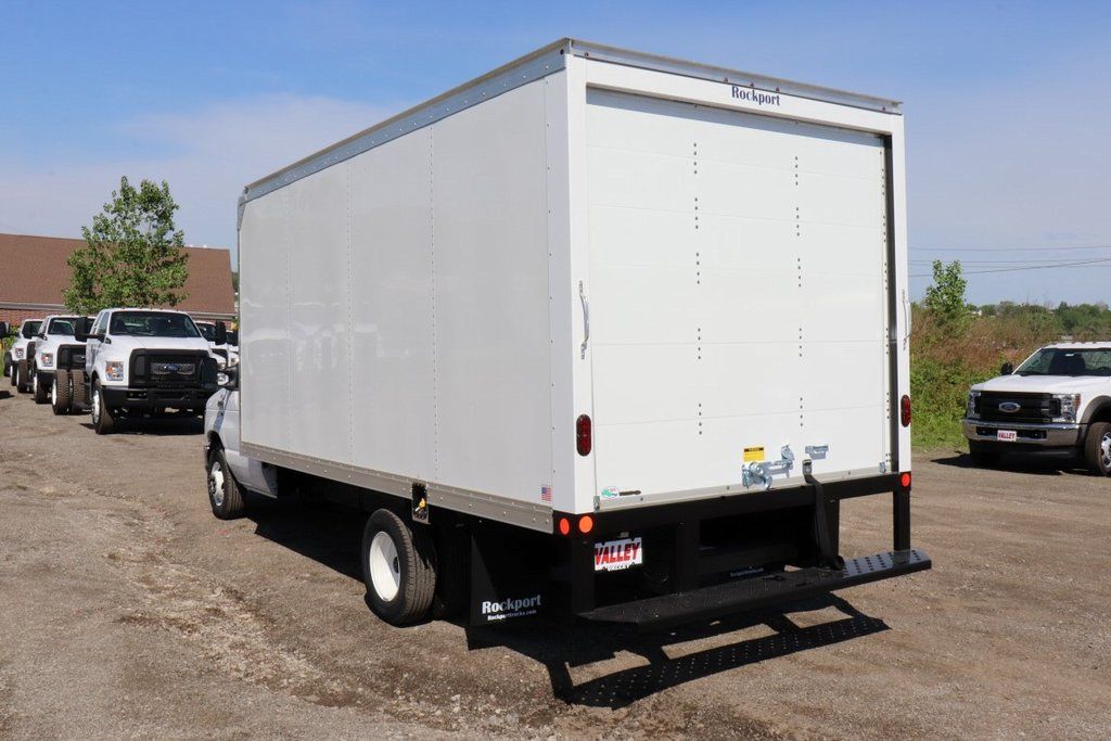 2026 Ford E-350 Base photo 3
