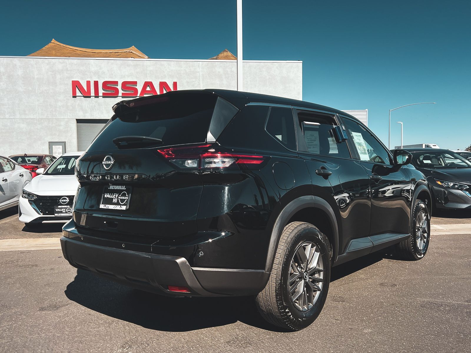 2024 Nissan Rogue S photo 4