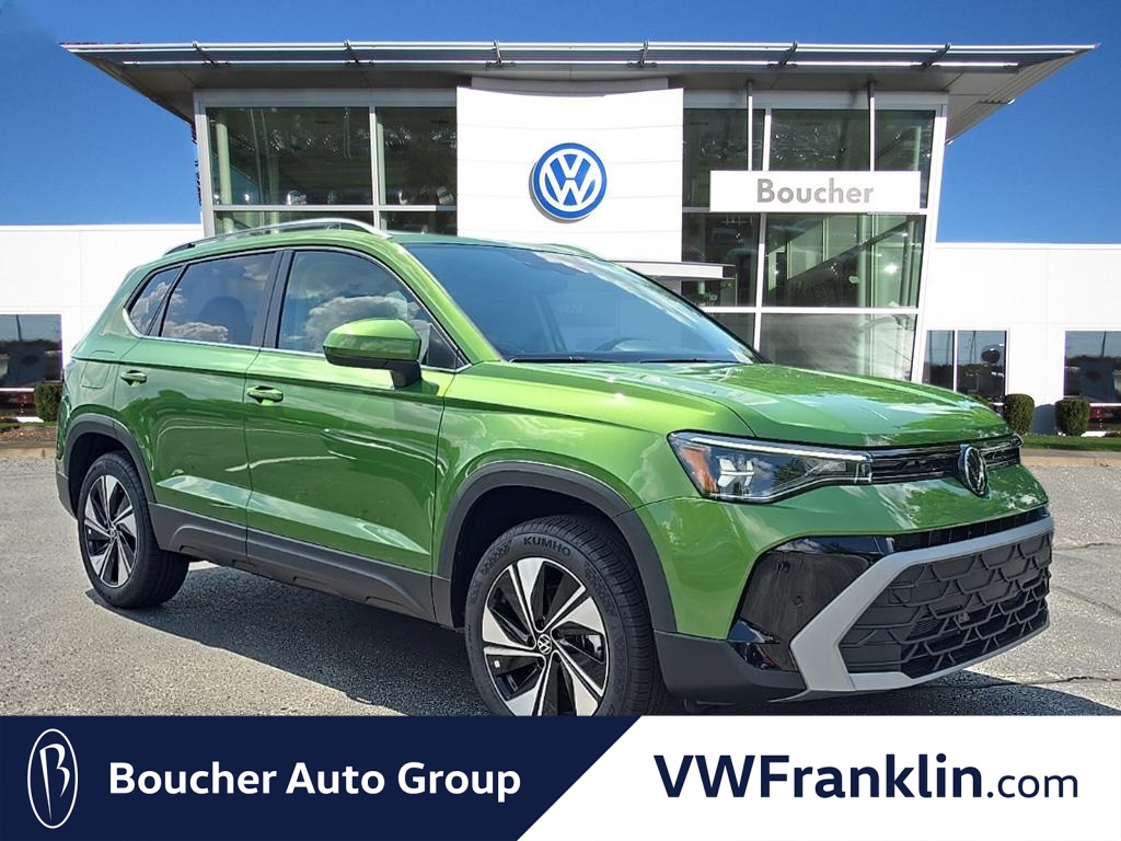 2025 Volkswagen Taos SE's photo