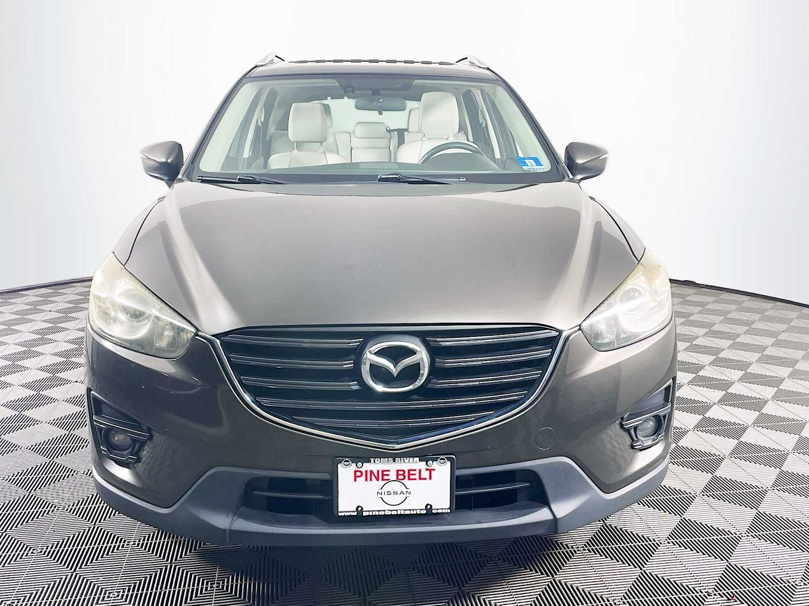 2016 Mazda CX-5 Grand Touring photo 2