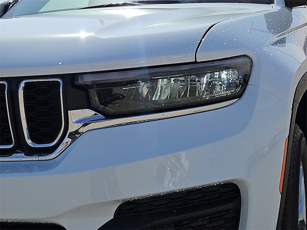 2025 Jeep Cherokee Laredo X photo 5