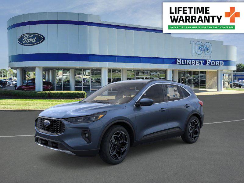 2026 Ford Escape Platinum's photo