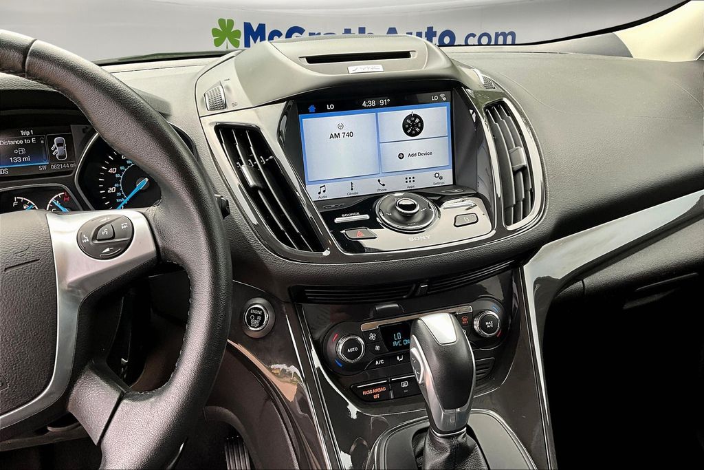 2016 Ford Escape Titanium photo 8