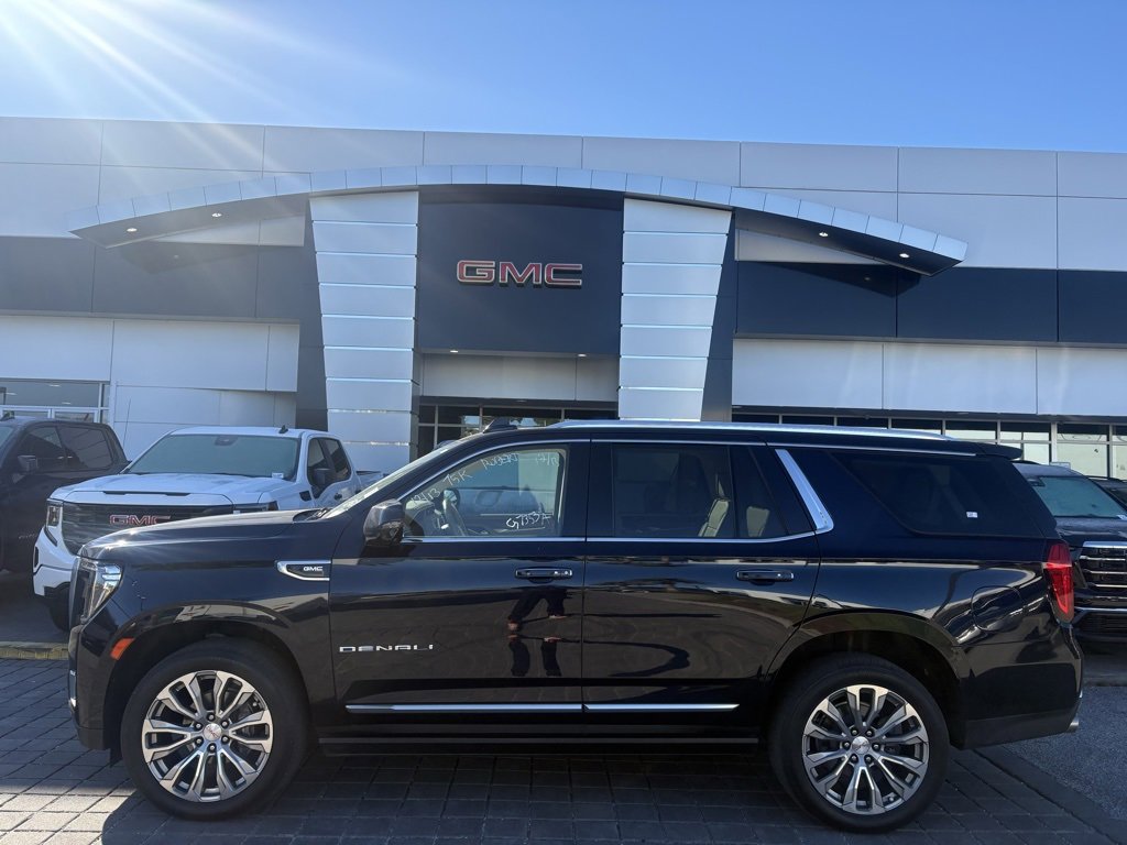 2021 GMC Yukon Denali's photo