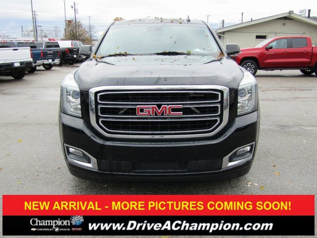 2016 Gmc Yukon SLE photo 2