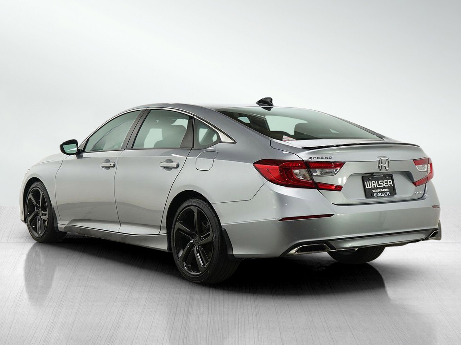 2022 Honda Accord Sport photo 3