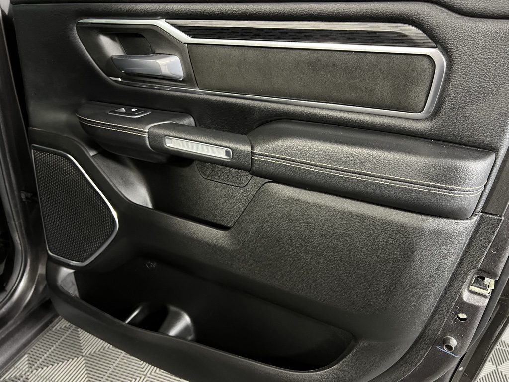 2024 Ram 1500 Laramie photo 26