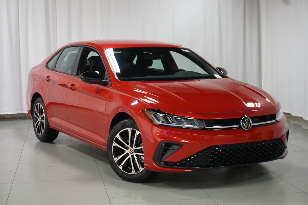 2025 Volkswagen Jetta 1.5T Sport photo 2