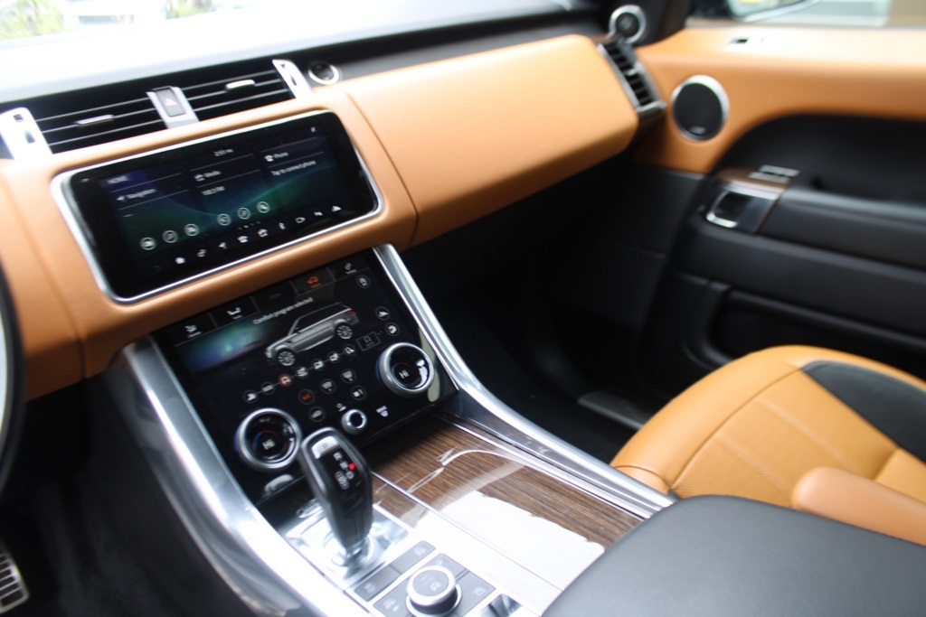 2019 Land Rover Range Rover Sport SuperCharged photo 12