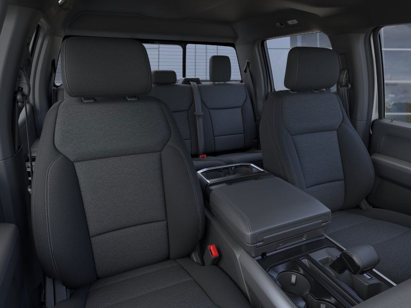 2025 Ford F-150 XLT photo 9