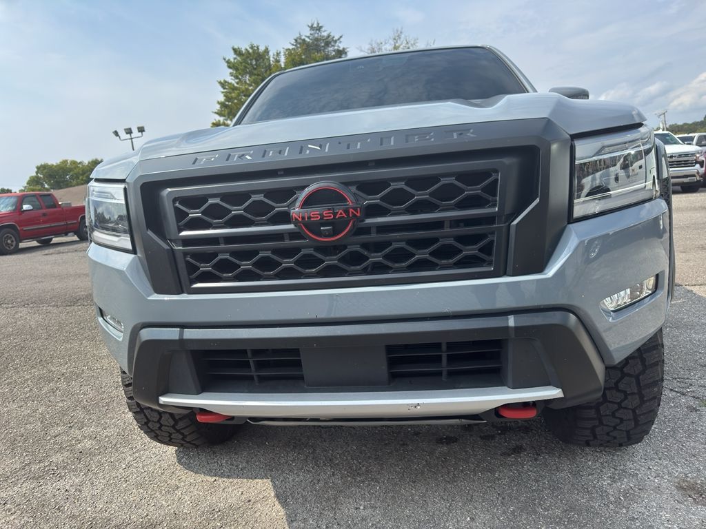 2024 Nissan Frontier PRO-4X photo 8