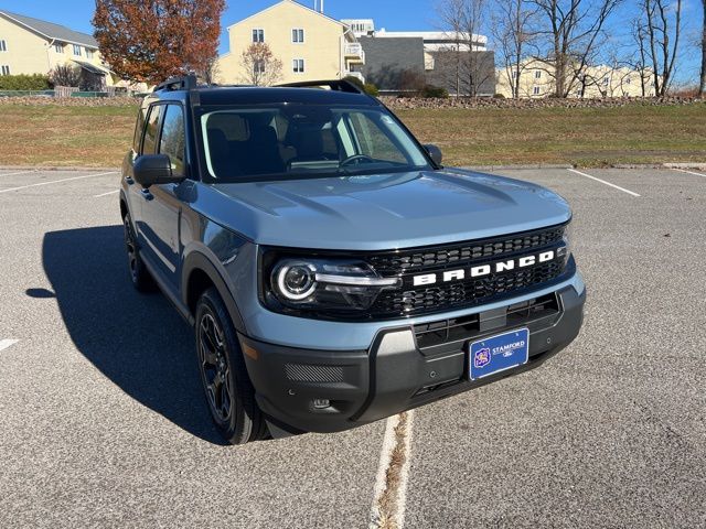 2025 Ford Bronco Sport Outer Banks's photo