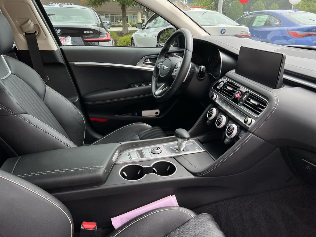2023 Genesis G70 3.3T photo 31