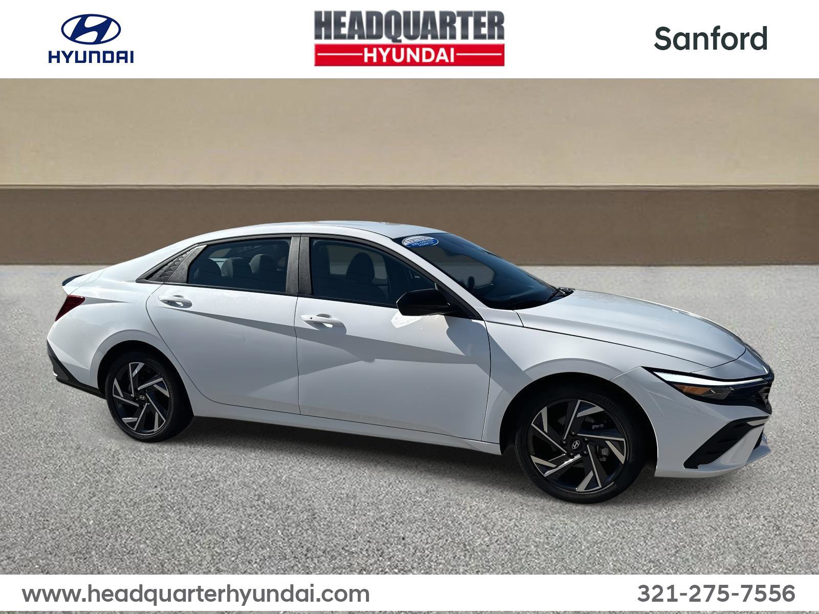 2025 Hyundai Elantra SEL's photo