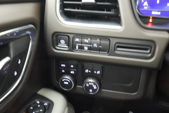 2023 Chevrolet Tahoe LT photo 18