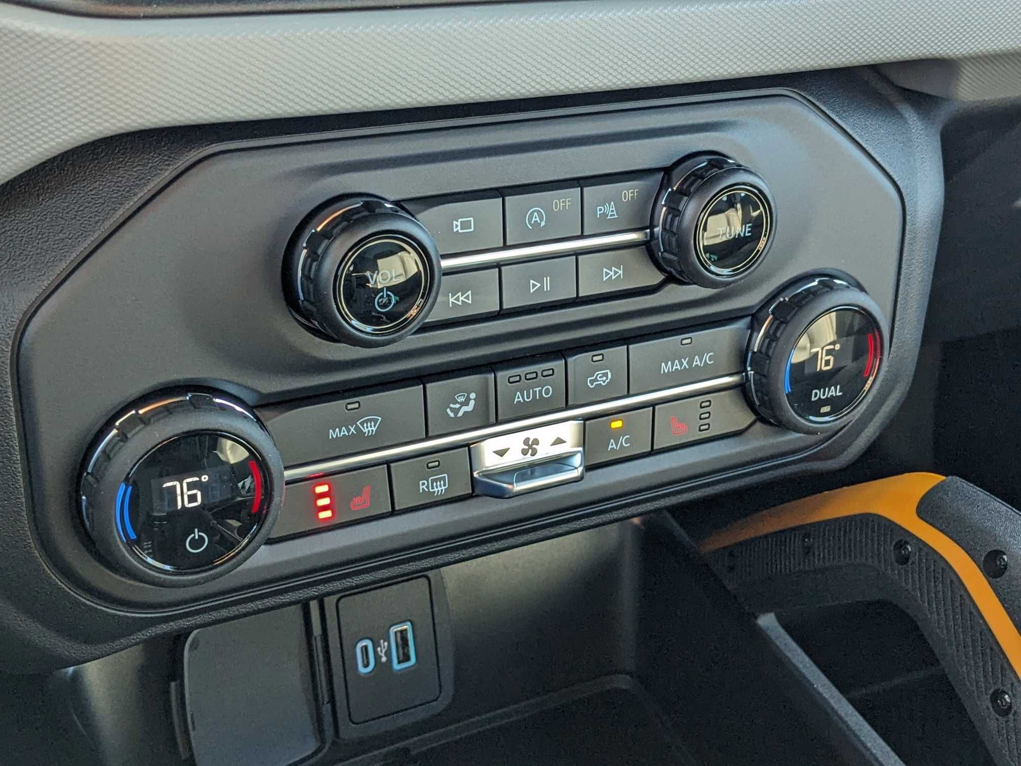 2023 Ford Bronco Badlands photo 21