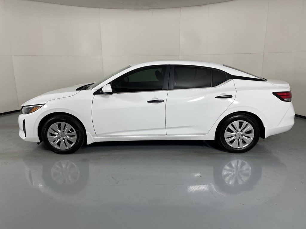 2025 Nissan Sentra S photo 5