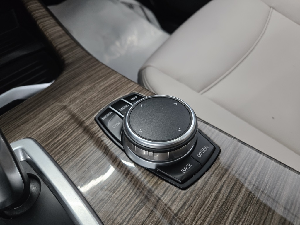 2017 Bmw X3 xDrive28i photo 25