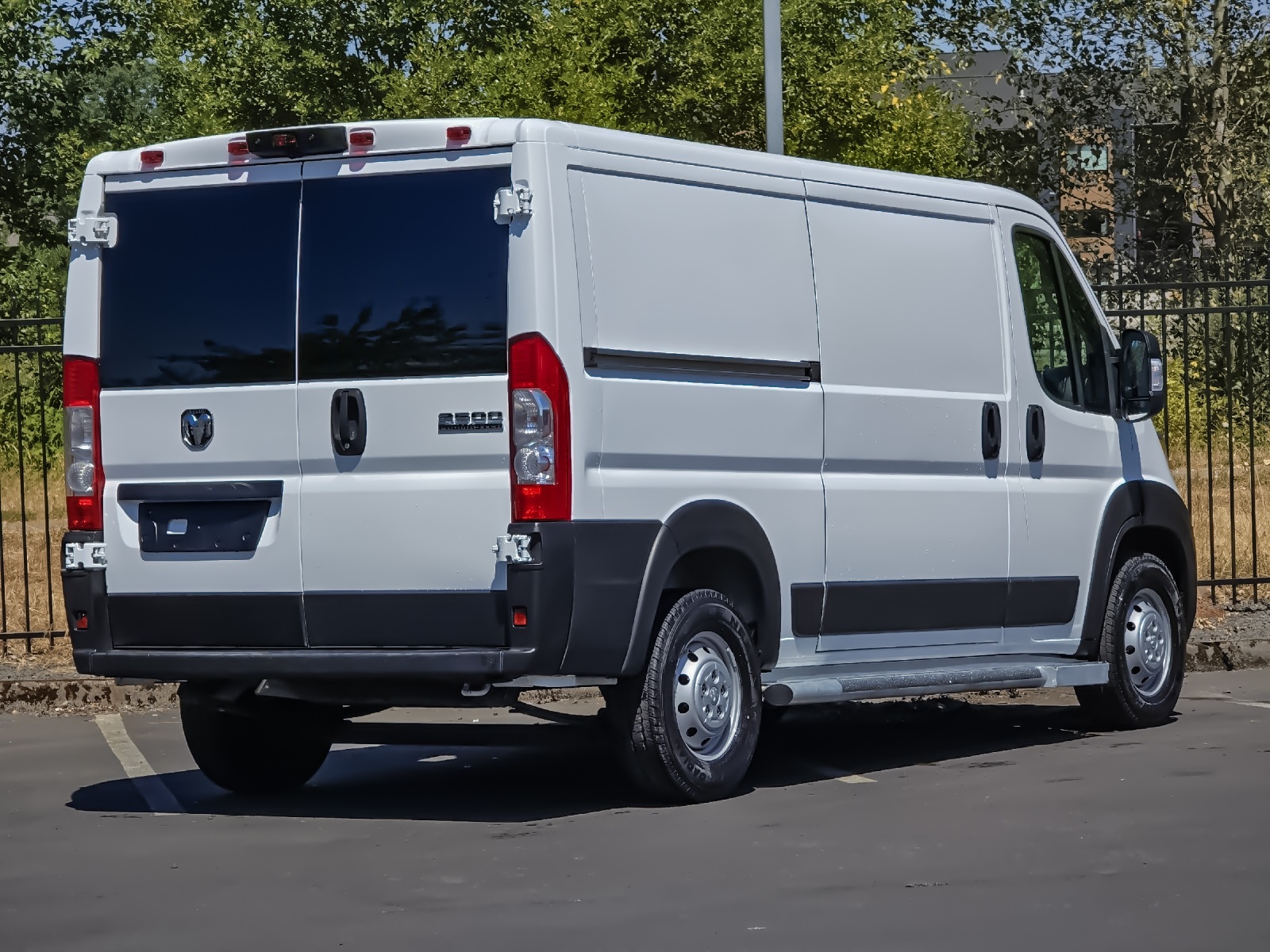 2023 Ram ProMaster 2500 Base photo 2
