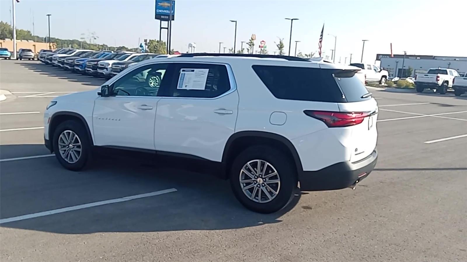 2022 Chevrolet Traverse Cloth photo 4