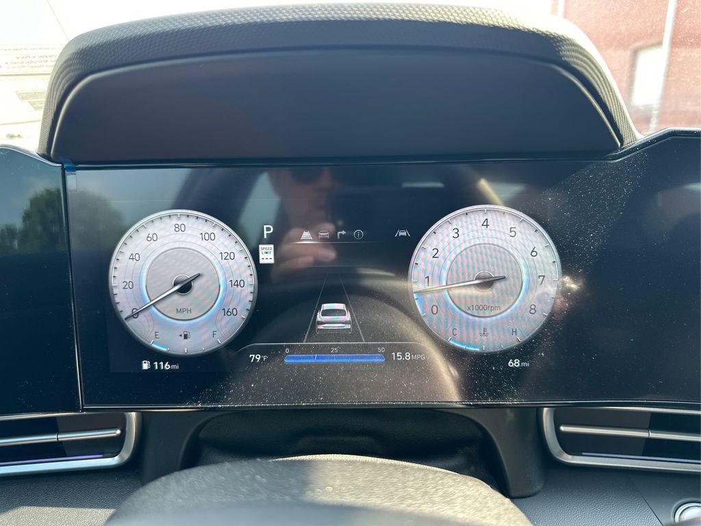 2025 Hyundai Elantra SEL Convenience photo 15