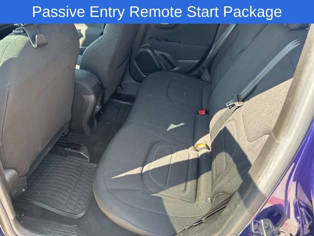 2021 Jeep Renegade Latitude photo 4