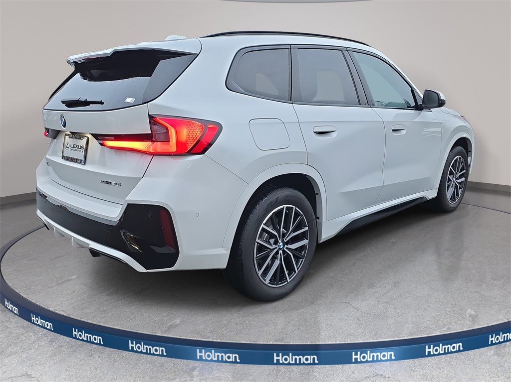 2025 Bmw X1 XDrive28i photo 2