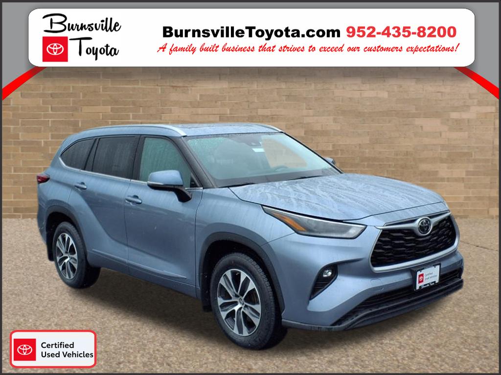 2021 Toyota Highlander XLE's photo