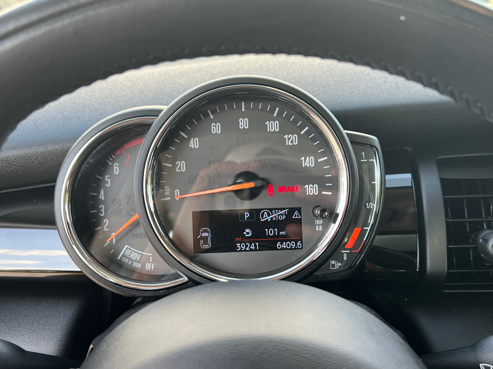2021 Mini Cooper 2 Door Hardtop Oxford Edition photo 23