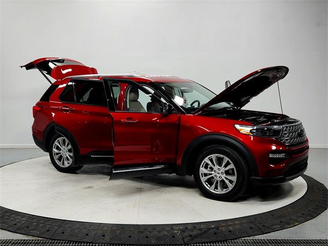 2024 Ford Explorer Limited photo 4