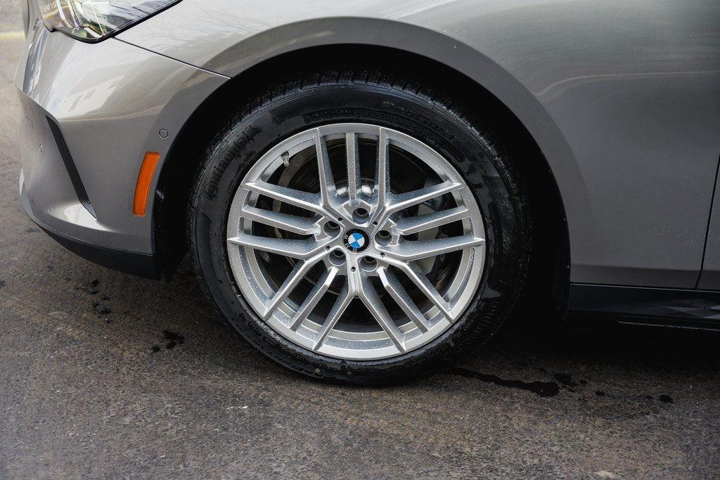 New 2025 Oxide Grey Metallic BMW 530i xDrive image 6