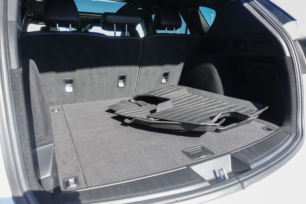 2025 Acura RDX Base photo 24
