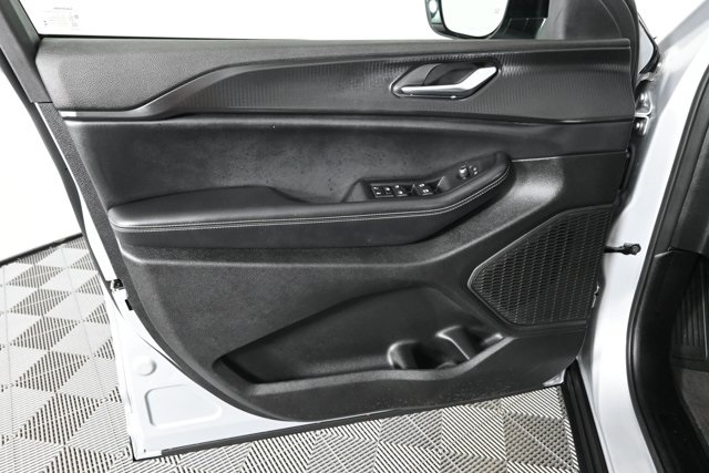 2024 Jeep Grand Cherokee Altitude X photo 16