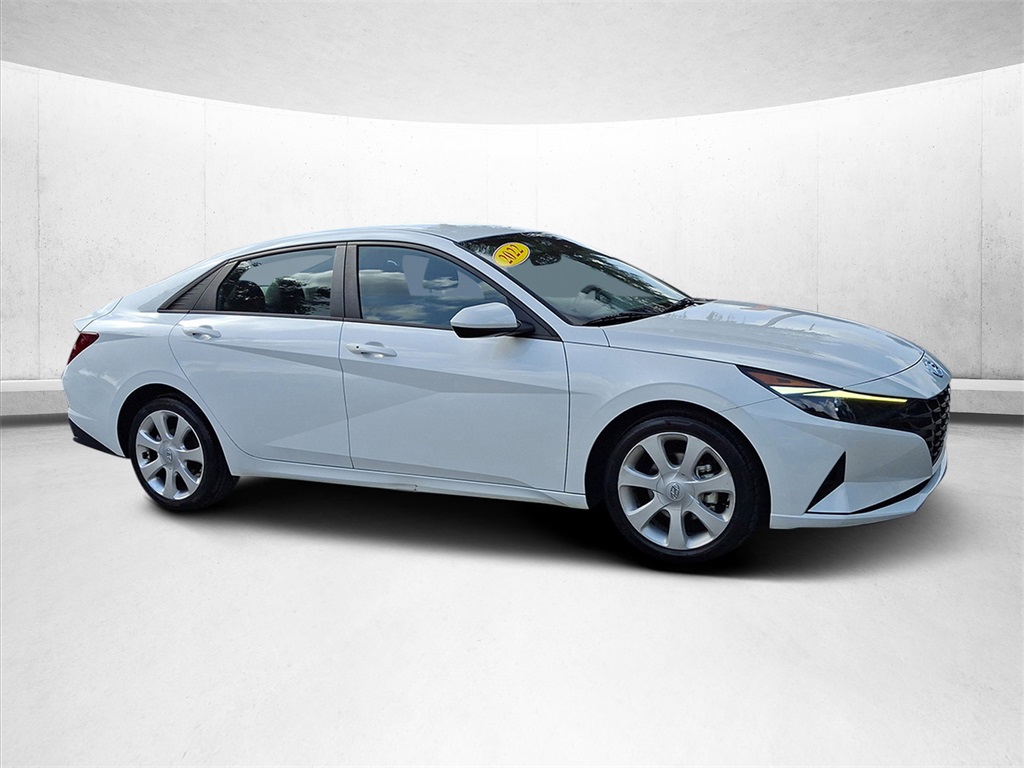 Certified 2022 Hyundai Elantra SEL with VIN 5NPLM4AG0NH065722 for sale in Inverness, FL